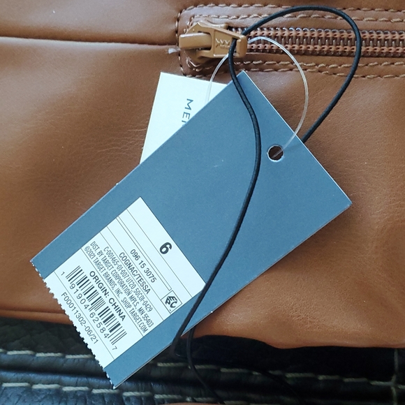 Universal Thread Tessa Knee High Scrunch Heeled Faux Leather Boots Cognac NWT - Picture 6 of 7